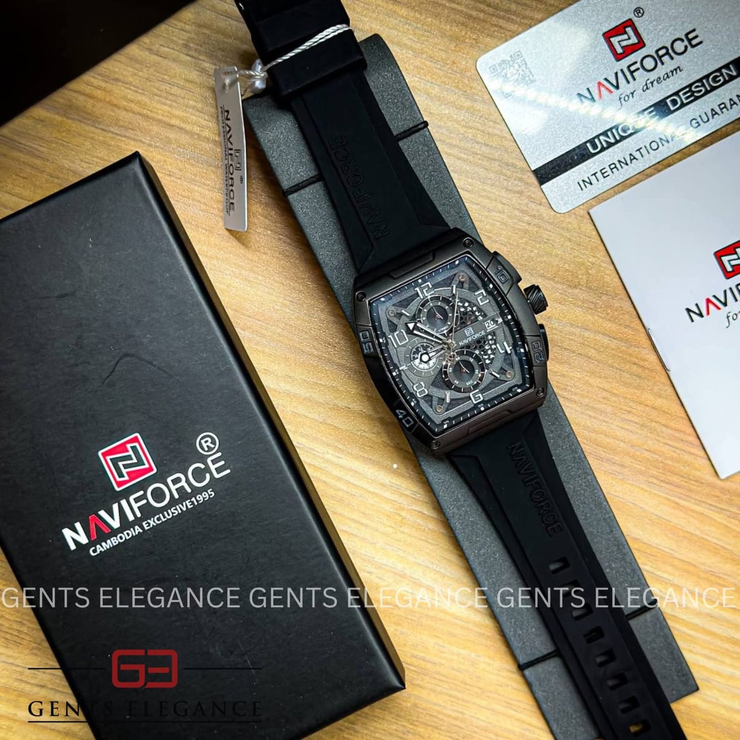 Naviforce NF8052 The Pinnacle of Rugged Luxury Waterproof Chronograph Watch for the Modern Man.
